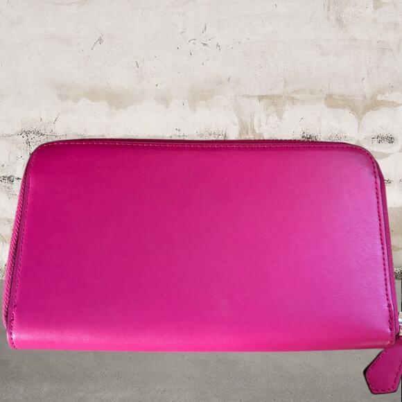 Vera Bradley Hot Pink Drawstring Backpack and Wallet Set - Picture 11 of 12